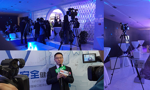 1459131086575134.png 媒体全程摄像.png